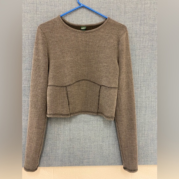 Gray Ribbed Long Sleeve Top - Picture 6 of 6